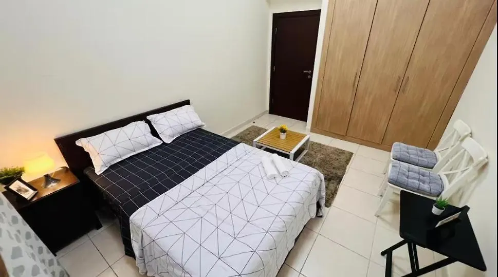 Decent Room With Balcony Near Mall Of The Emirates location